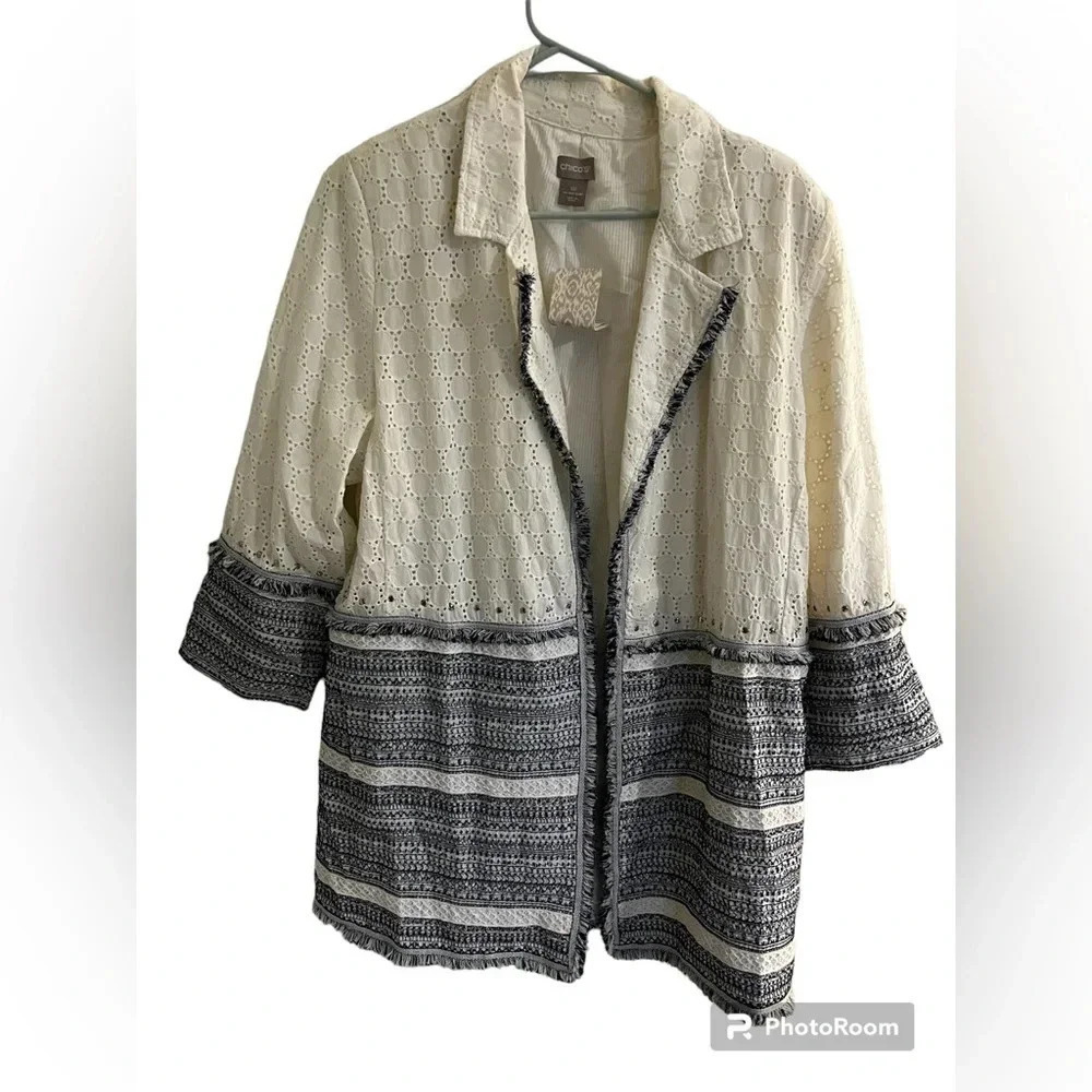 Women’s Chicos Jacket 3P with blue accents and white eyelet fabric - Picture 2 of 6